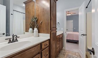 5711 Nottingham Pl, Bartlesville, OK 74006