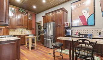 106 E CHASE St, Baltimore, MD 21202