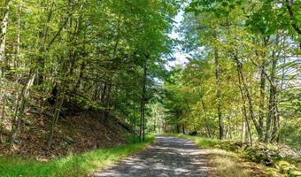 39 Hornbeck Ln, Accord, NY 12404