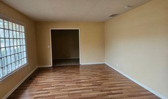 526 E Mitchell St, Adel, GA 31620