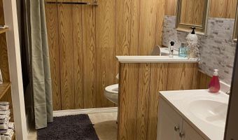 101 Island View Dr, Alpena, MI 49707