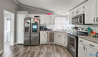 14654 Hammons Rd, Athens, AL 35611