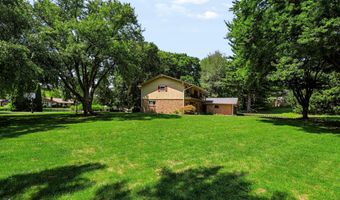 8852 Ridge Hill Dr, Indianapolis, IN 46217