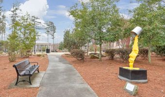 142 Brindle Ln, Alpharetta, GA 30009