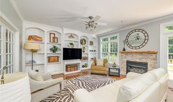 183 Scottsdale Dr, Advance, NC 27006