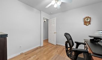 288 Brightfield Dr, Ballwin, MO 63021