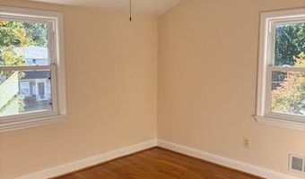 9912 DICKENS Ave, Bethesda, MD 20814