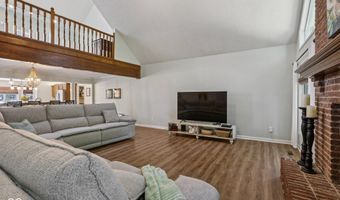 11120 Saint Charles Pl, Carmel, IN 46033