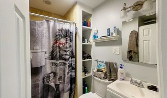 45 Hammond St 3, Newport, RI 02840