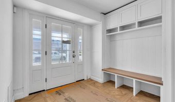 102 2nd Ave 5, Belmar, NJ 07719