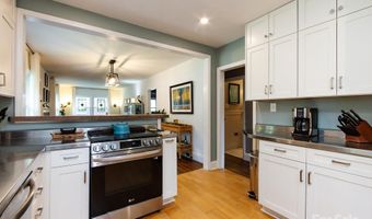 663 Mayview Dr, Charlotte, NC 28205