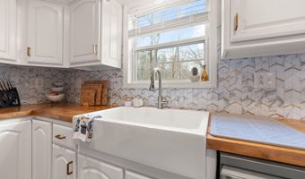 130 Bailey Rd, Annville, KY 40402