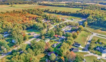 746 Goodin Dr, Austin, IN 47102