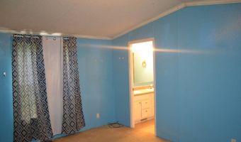 305 N Eighth St, Albion, IL 62806