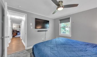 307 Leigh Rd, Yorktown, VA 23690