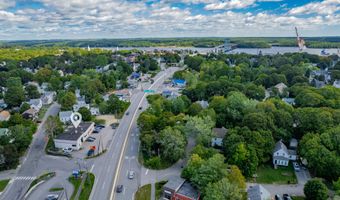 125 Leeman Hwy, Bath, ME 04530