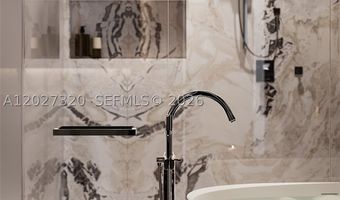 10141 E Bay Harbor Dr 301, Bay Harbor Islands, FL 33154