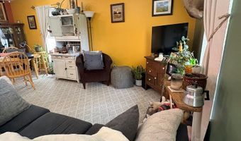 218 Central Ave, Ansted, WV 25812