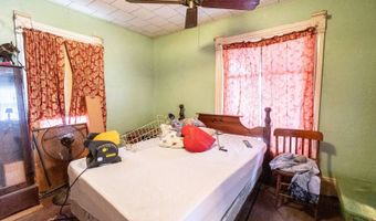 1117 State St, Altoona, KS 66710