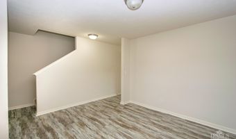 1389 N Gregg Dr, Albany, IN 47320