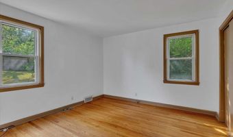 213 Shaker Rd, Albany, NY 12211