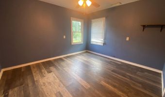 570 W Wycough St, Batesville, AR 72501
