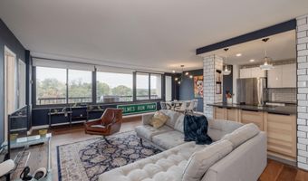 5500 HOLMES RUN Pkwy 1005, Alexandria, VA 22304