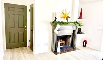 216 AFTON Sq 202, Altamonte Springs, FL 32714