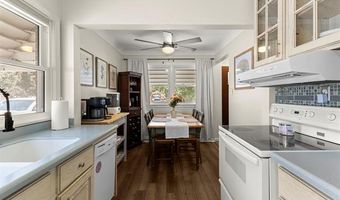 8960 Niver Ave, Allen Park, MI 48101