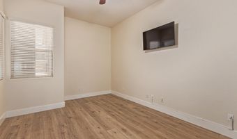 4978 E KARSTEN Dr, Chandler, AZ 85249