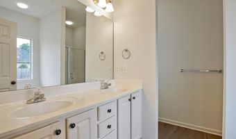 304 PARK VILLAGE Dr, Alabaster, AL 35007