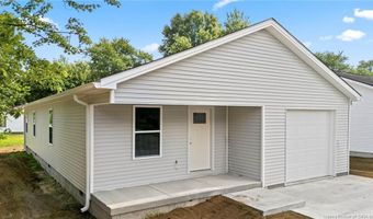 220 North St, Austin, IN 47102