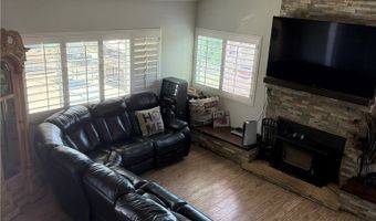 8904 Nelson Way, Escondido, CA 92026