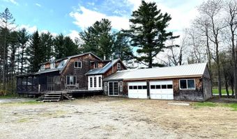7 Howard Siding Ln, Abbot, ME 04406
