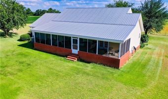 398 Cotton Rd, Alma, GA 31510