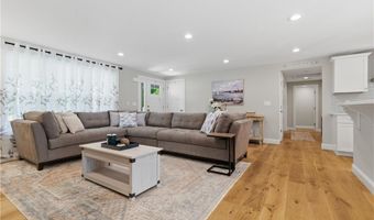 1864 Flat River Rd, Coventry, RI 02816