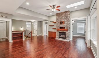 903 Baileys Grove Dr, Adel, IA 50003