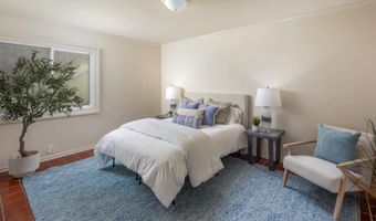 2977 Ocean St, Carlsbad, CA 92008