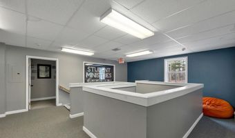 8 Eastern Ave, Barrington, NH 03825