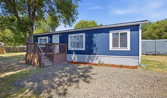 400 14th St Unit 20, Benton City, WA 99320