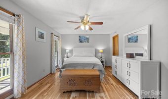 210 Meadow Run Ext, Asheville, NC 28806