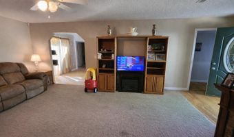 250 CHILDMARK Dr, Albertville, AL 35950