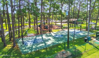 553 DAVID St, Atlantic Beach, FL 32233