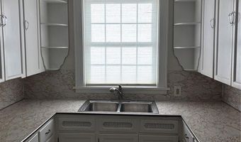 4506 F St, Amana, IA 52203