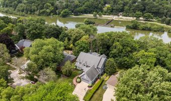 140 RIVER Dr, Appleton, WI 54915