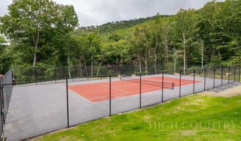 ES 77 Red Robin Road, Banner Elk, NC 28604