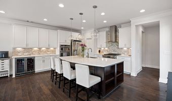 220 Briar Holw, Woodstock, GA 30188