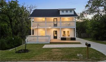 1104 Berkeley St, College Station, TX 77840