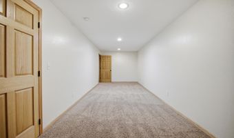 1600 26th St SW, Austin, MN 55912