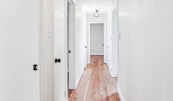6200 VERNE St, Bethesda, MD 20817